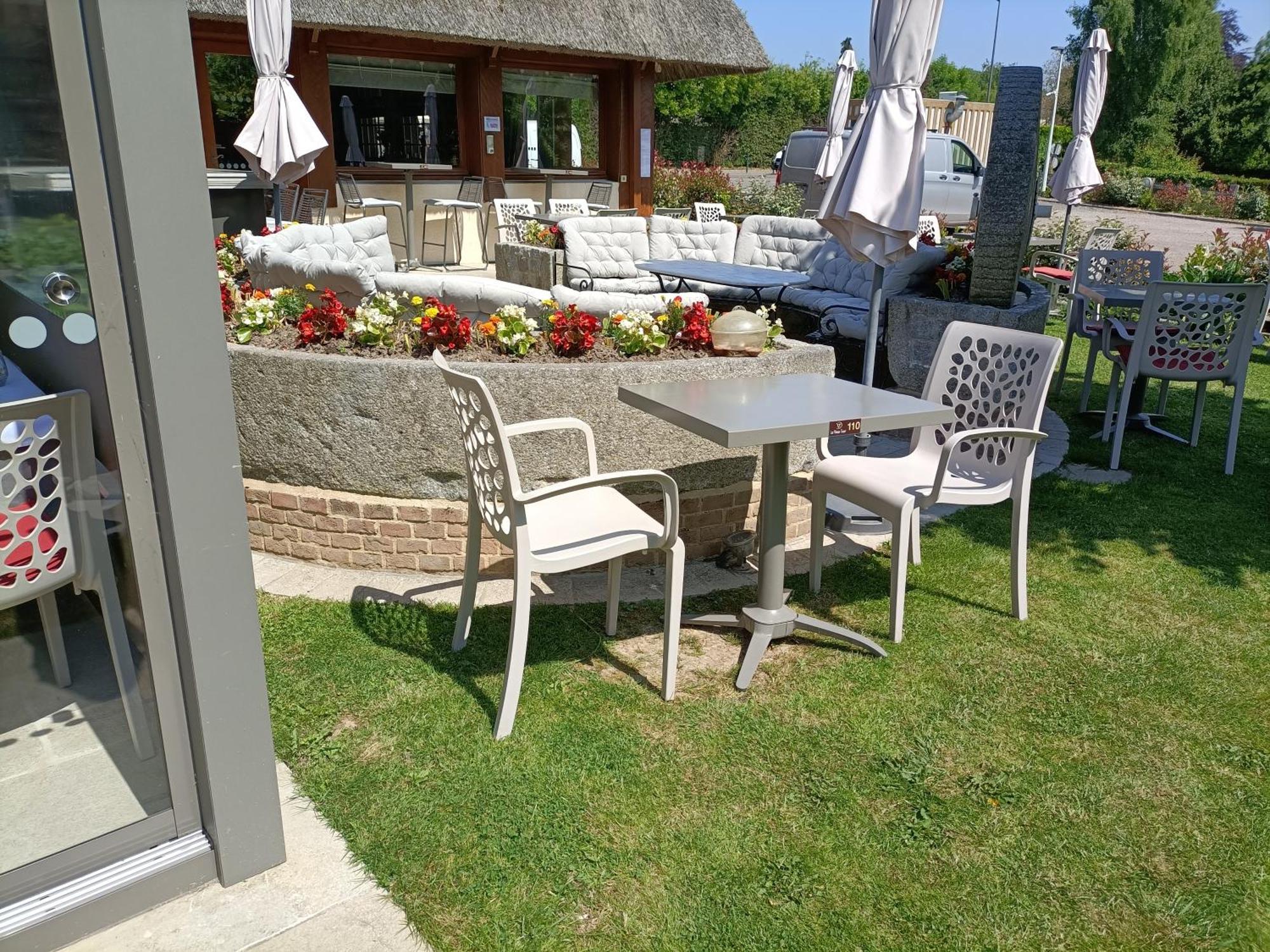 Auberge Du Vieux Tour Le Manoir Canapville  Екстер'єр фото