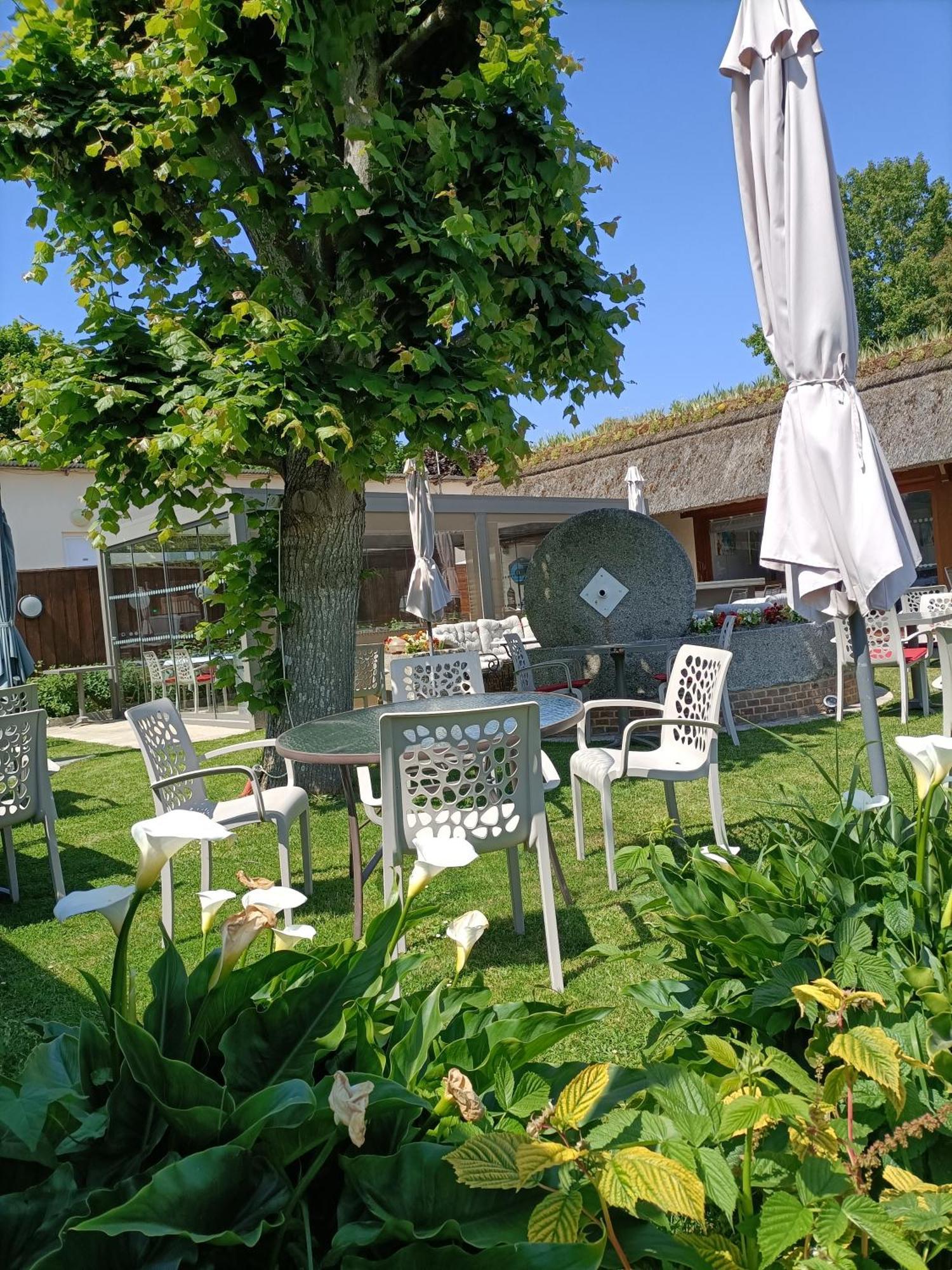 Auberge Du Vieux Tour Le Manoir Canapville  Екстер'єр фото