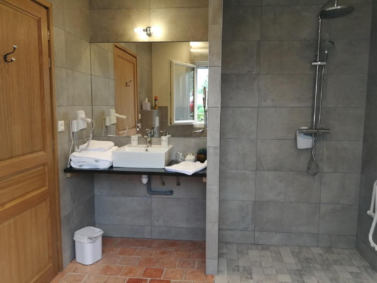 Auberge Du Vieux Tour Le Manoir Canapville  Екстер'єр фото